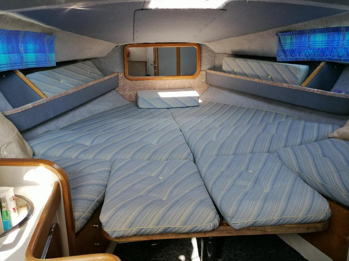 Sejour Insolite Sur Un Yacht. Bateau Hotel A Quai. La Rochelle  Dış mekan fotoğraf