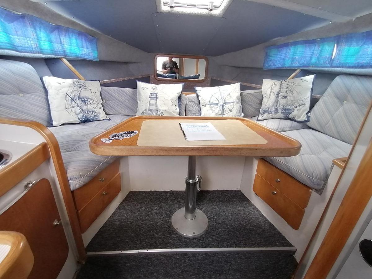 Sejour Insolite Sur Un Yacht. Bateau Hotel A Quai. La Rochelle  Dış mekan fotoğraf